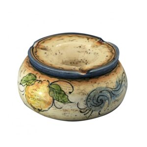 Posacenere ad acqua in ceramica di stile classico